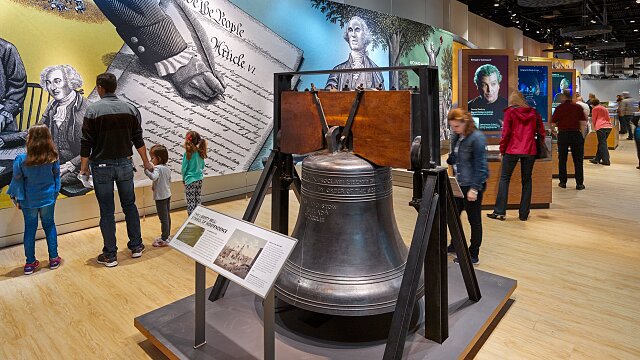 museum of the bible liberty bell 2