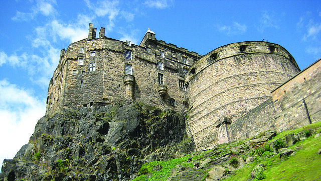 edinburgh castle scotland 976890