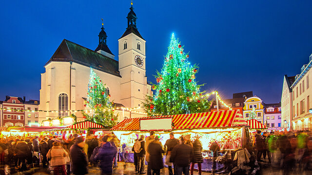regensburg christmas market germany
