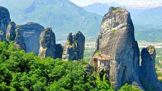 the rock forests of meteora